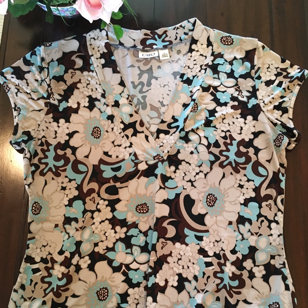 Cato Top